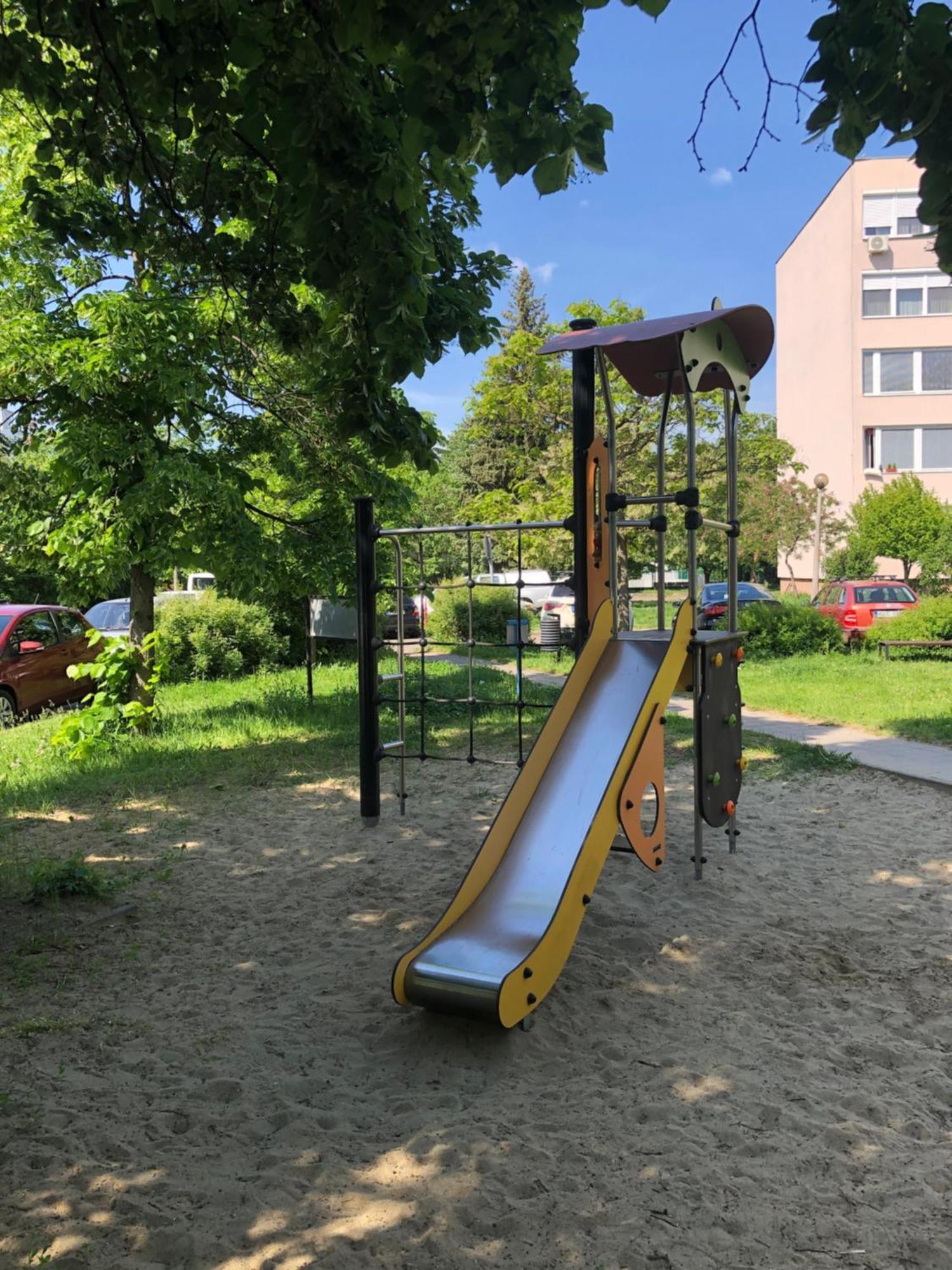 Juti Apartman Eger Exterior foto